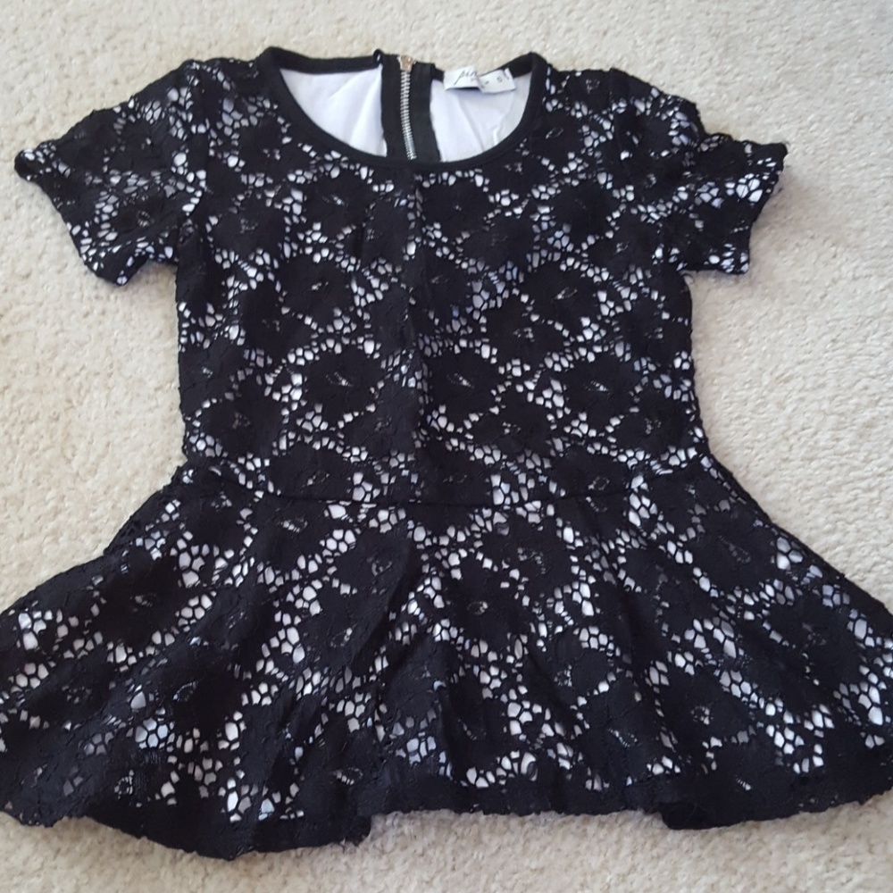 Girls Pinc Premium Zipper Back Lace Peplum Top